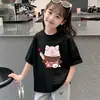 2026 Novo Estilo de Verão Camiseta com Estampa de Desenho Padrão Top Casual Soltinho Camiseta de Algodão Puro Manga Curta para Meninas