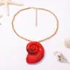 Colar feminino multi-colorido com pingente de concha, estilo de férias criativo e personalizado, simples e versátil, para o dia a dia