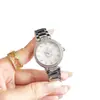Artículo popular de comercio exterior: Anillo plateado de diamantes completos para mujer con esfera de nácar y marcadores de pedrería, reloj de cuarzo de moda para ventas transfronterizas