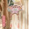 [Qian Li] Bolsa de ropa china cometa bordada diagonal bolsa de ropa china accesorios de bordado femeninos bolsa infantil antigua
