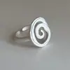 Anillo abierto de línea de caracol calado, un anillo abierto delicado y elegante para mujer, un artículo popular en Xiaohongshu, perfecto para el dedo índice