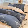 Conjunto de Roupa de Cama Lavável à Máquina de Quatro Peças Presente Atacado Capa de Colcha de Algodão com Aloe Vera Conjunto de Três ou Quatro Peças para Cama de Solteiro em Dormitório Estudantil