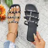 Sandalias planas de moda para mujer de talla grande de comercio exterior, nuevo estilo de verano 2026, sandalias romanas de playa para exteriores con correa y remaches