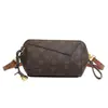Bolso Pequeño Estampado de Alta Gama Transfronterizo para Mujer 2026 Nuevo Modelo Bolso Cruzado de Hombro Versátil de Moda Monograma Lujo Ligero Bolso Cuadrado Pequeño