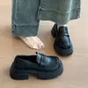 Mocasines Marrones Franceses de Suela Gruesa para Mujer 2026 Nuevo Otoño Versátiles para el Trabajo Zapatos de Mujer Estilo Británico Zapatos Pequeños de Cuero