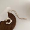 Elegante Moda Vintage de Estilo Francés Nicho Diseño Versátil Arete de Perlas para la Oreja Lujo Ligero Aretes de Alta Gama para Mujer
