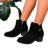 Botines transfronterizos de gamuza color vino para mujer de talla grande, con tacón grueso, diseño retro con hebilla metálica lateral, cremallera plateada y punta cuadrada, perfectos para otoño e invierno.