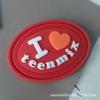 Fabricante Personalizado Pvc Pegamento Suave Letrero Goma Ropa Ropa Pegamento Plástico Marca Pegamento Sello Placa de Nombre Logotipo Letrero de Paso