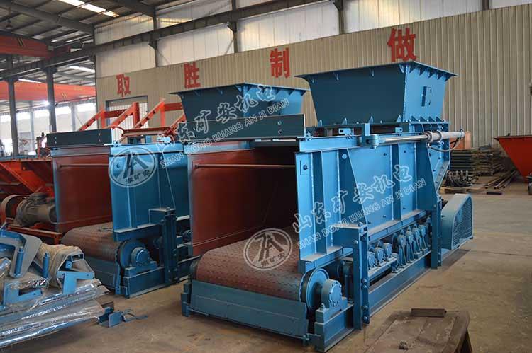 GLD4000-11-B甲带式给煤机 (4).jpg