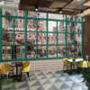 Papel de Parede Retrô Estilo Hong Kong Loja de Chá com Leite Restaurante de Chá Cena de Rua Nostálgica dos Anos 80 Estilo Hong Kong Sala de Xadrez e Cartas Papel de Parede Especial para Hotel