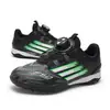 Nuevos zapatos de fútbol bajos para niños con botones giratorios, diseño sin cordones, adecuados para entrenamiento de fútbol sala y correr