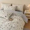 Juego de Ropa de Cama de Algodón Cuatro Piezas Estilo Fresco Funda de Edredón de Algodón Puro Nuevo Estilo 2026 Juego de Sábanas de Dormitorio Tres Piezas Ropa de Cama