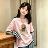 Camiseta para Niña 2026 Primavera/Otoño Nuevo Estilo Moda Infantil Dibujos Animados Top para Niños Mayores Algodón Puro Falso Dos Piezas Manga Larga Capa Base