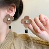Pendientes de Asa Otoño e Invierno Pendientes de Felpa Flocada Pendientes Artísticos Retro de Sentido de Alta Gama Pendientes de Moda Versátiles Pendientes Distintivos Mujer