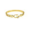 Pulsera de acero de titanio hueca por la letra diamante nicho simple Joker superventas