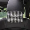 Caixa de lenços de carro minimalista Blue Rain, padrão xadrez houndstooth em couro, porta-lenços para pendurar no encosto do banco do carro, bolsa de lenços criativa para carro