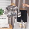 Ropa de Invierno Temprano para Bebé de Un Año 2025 Tie-Dye Ropa Infantil Camuflaje Motocicleta Sudadera de Manga Larga Cuello Redondo Forro Polar Conjunto de Dos Piezas de Invierno