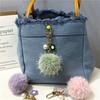 Pequeno Chaveiro de Carro com Bola de Pelo de Flor Fresca Colorido Bola de Doce Pérola Pingente de Bolsa Acessórios Pingente de Bolsa para Conjunto de Fone de Ouvido