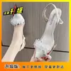 Directo del fabricante: Zapatos de tacón alto elegantes de punta para mujer, nuevo modelo primavera/otoño 2026, tacón fino, estilo europeo y americano, punta cerrada, sandalias sin talón