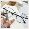 Nuevas gafas anti-luz azul, simples y frescas, cuadradas, de gran tamaño, que adelgazan la apariencia simple, se pueden combinar con marcos de metal para miopía de red roja.