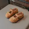 Estilo retrô sapatos individuais Birkenstock infantis para meninas fivela de metal camurça sapatos estampa de leopardo estilo moderno para bebês sola macia sapatos individuais estilosos