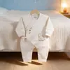 26 Mono de Mariposa para Bebé de Primavera y Otoño, Felpa Suave Engrosada, Traje de Gateo para Bebé con Bordado de Dibujos Animados sin Costuras, Mono de una Pieza 52-59 #