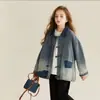 Nova Camisa Jeans Retrô para Meninas Primavera e Outono Roupas Infantis Crianças Maiores Casual Versátil Solta Top Roupa de Fora Tendência