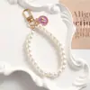 Nuevo Cordón para Teléfono Móvil Pulsera de Perlas Mariposa para Mujer Ins Moda Simple Boutique Pequeño Aroma Cadena de Perlas Hecha a Mano