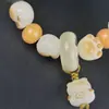 Garras de Gato de Mano a Juego Pulsera de Múltiples Cuentas Puesto del Mercado Nocturno Suministro Pulsera de Raíz de Bodhi de Jade Blanco Venta al por Mayor