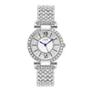 Reloj con Correa de Acero Aleado Full Diamante Dorado Lujo Ligero Aliento de Bebé Celebridad de Internet Reloj de Cuarzo Nicho de Gama Alta para Mujer Venta al por Mayor