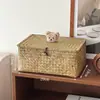 Caja de Almacenamiento de Escritorio, Caja de Regalo Tejida con Hierba de Ratán con Tapa, Cesta para Artículos Varios a Prueba de Polvo, Caja de Regalo Creativa, Caja de Joyas al por Mayor