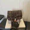 Comercio Exterior Estilo Coreano Hilo de Bordado Hecho a Mano 2026 Casual Moda Diseño Viaje Personalidad Elegante Bolso de Hombro Cruzado Debajo del Brazo
