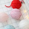 Decoraciones de Navidad al por mayor bola de fieltro de lana enrollada de color beige de 6 cm material para manualidades Árbol de Navidad bola de lana de Navidad
