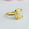 Anillo de Plata Esterlina Dorada con Cabujón de Jade Blanco Hetian Tachonado de Estrellas Anillo de Moda con Cabujón de Jade Blanco Hetian y Diamante de Color