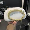 Nuevo bolso de mano de diseño de cabeza de serpiente transfronterizo para la noche, bolso acrílico único con forma de concha, bolso de hombro y cruzado moderno y de moda