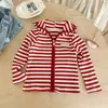 [Casa Rosa] Roupa Exterior Feminina Retrô Listras Contrastantes Com Capuz Zíper Duplo Tricô Cardigan Solto Casual Roupa Exterior