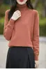 Nuevo modelo primavera 2026 suéter de punto liso de algodón puro con cuello semi-alto, suéter de punto de manga larga para mujer