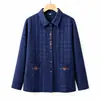 Camisa de mãe, novo estilo primavera e outono, blusa cardigã 100% algodão, camisa da moda para mulheres de meia-idade e idosas, conjunto de tamanho grande para vovó