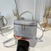 2026 Verano Nuevo Bolso de Mano de Moda Simple Pequeño Estilo Coreano Diseño de Nicho Bolso Caja de Hombro Cruzado Único