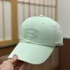 Boné de Baseball Bordado com Letra Estilo Coreano Novo para Homens e Mulheres, Versátil Casual, Top Macio, Proteção Solar, Boné de Viagem, Tendência
