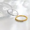 Anillo Fino de Acero de Titanio con Diamantes Completos de Gran Venta, Anillo de Lujo Ligero Bicolor Oro y Plata Incrustado con Diamantes, Joyería de Moda Apilable, Venta al por Mayor en Pequeñas Cantidades