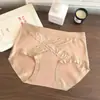 Roupa Íntima de Algodão de Xinjiang para Mulheres 10A Antibacteriana Cintura Média Roupa Íntima de Bondage Feminina Algodão Antibacteriano Estendido na Virilha Roupa Íntima de Algodão para Mulheres