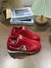 Zapatillas Rojas Deportivas Casuales Versátiles Nuevas 2026 para Mujer, Bordado 3D Invisible de 7 cm para Aumentar la Altura, Estilo Popular Alemán de Entrenamiento