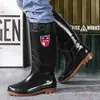 Botas de chuva, sapatos impermeáveis, sapatos masculinos antiderrapantes e resistentes ao desgaste com solas de borracha, adequados para trabalho, coleta na praia, uso por idosos, limpeza e pesca; estilo de cano alto