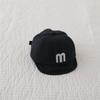 Gorra de visera para bebé estilo coreano moderna con letra M gorra de béisbol nueva de primavera y verano sombrero para el sol combinable sombrero para niños R617