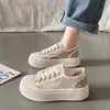 Zapatillas Deportivas Transpirables de Malla y Lona para Mujer, Versátiles, Estilo Margaritas Pequeñas, Suela Gruesa, Ultraligeras, Casuales, Color Galleta, Otoño 2026