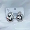 Nuevos Pendientes de Tachuela Irregulares Geométricos Retro Transfronterizos para Mujer Simples Versátiles Creativos Acero de Titanio Diseño Hidráulico Joyería al por Mayor