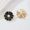 Broche de Perla y Flor Fresca Pétalos Rosas Pin Versátil Accesorio para Traje de Verano Abrigo Corsage Accesorio DIY