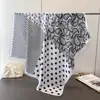 Bufanda Cuadrada Grande de Seda Artificial para Mujer, Primavera y Verano, Delgada, para Viaje, Protector Solar, Chal, 90x90cm, Bufanda, Bufanda Decorativa, Pañuelo para la Cabeza
