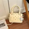Bolsa de Mujer 2026 Linda Almohada Boston Bolso Cruzado Floral Moda Nuevo Estilo Versátil Versión Coreana Bolso de Hombro para Viajes